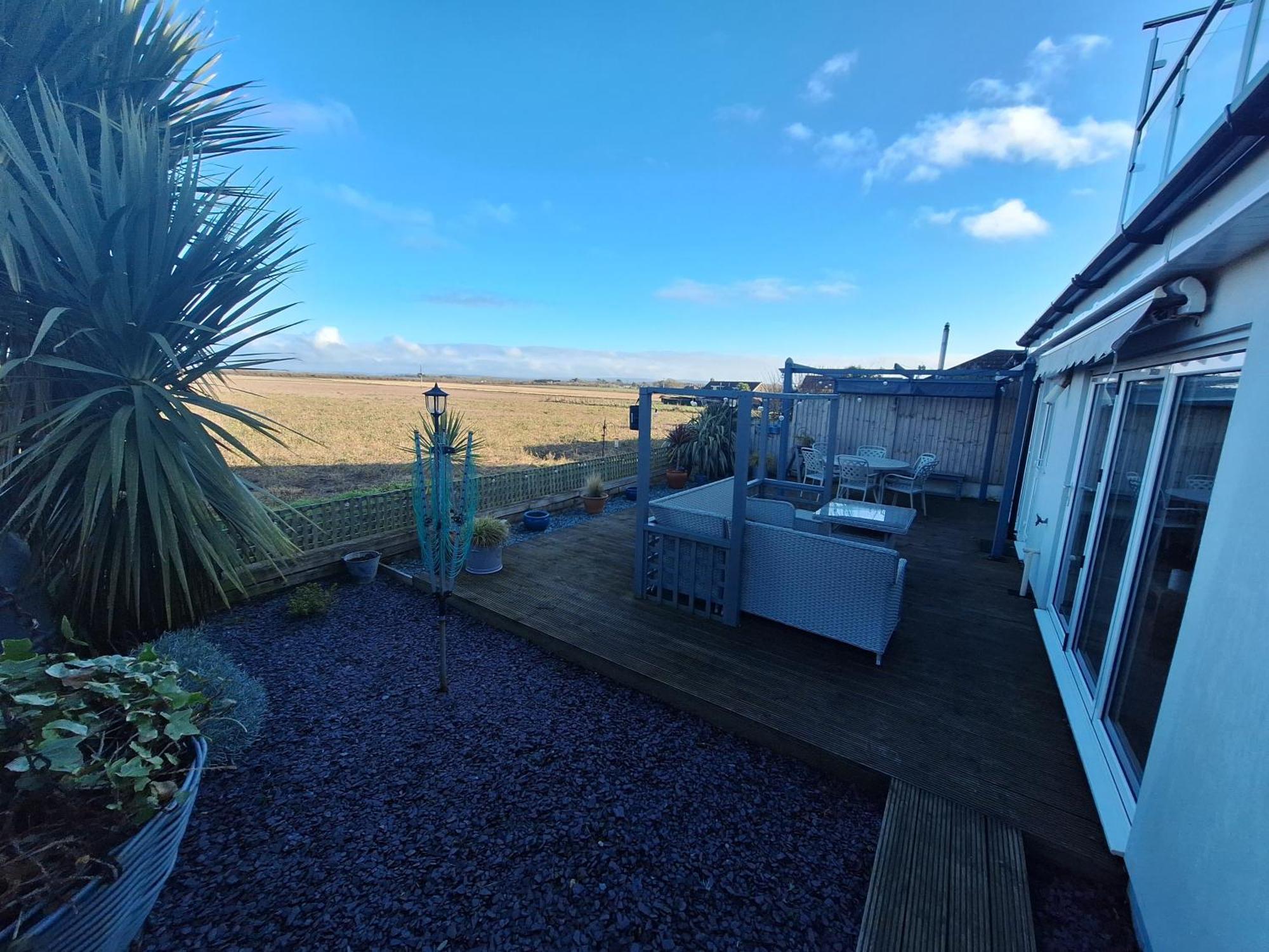 By The Sea, Home From Home Sleeps 6 Milford on Sea Zewnętrze zdjęcie