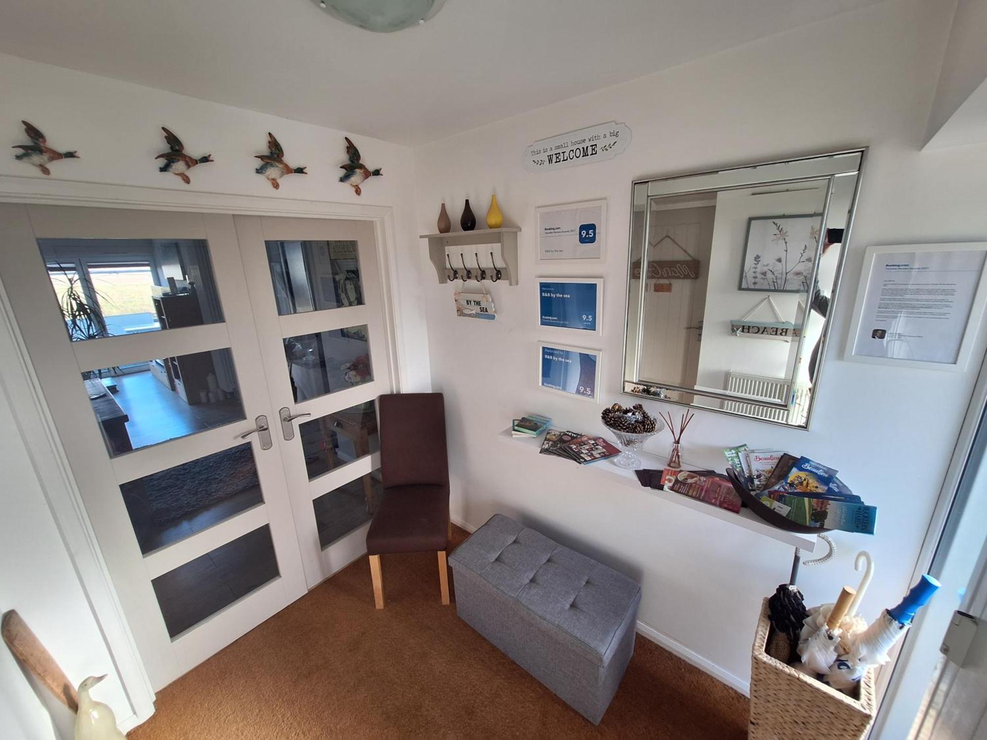 By The Sea, Home From Home Sleeps 6 Milford on Sea Zewnętrze zdjęcie